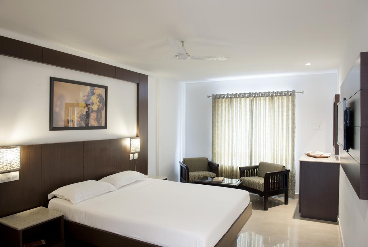 Lalitha Inn Guruvayur Ngoại thất bức ảnh