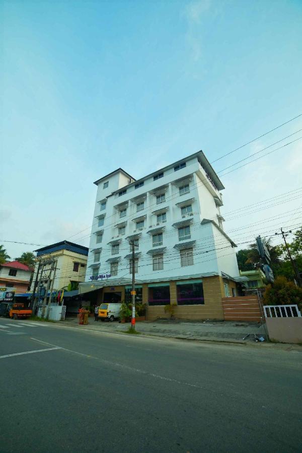 Lalitha Inn Guruvayur Ngoại thất bức ảnh